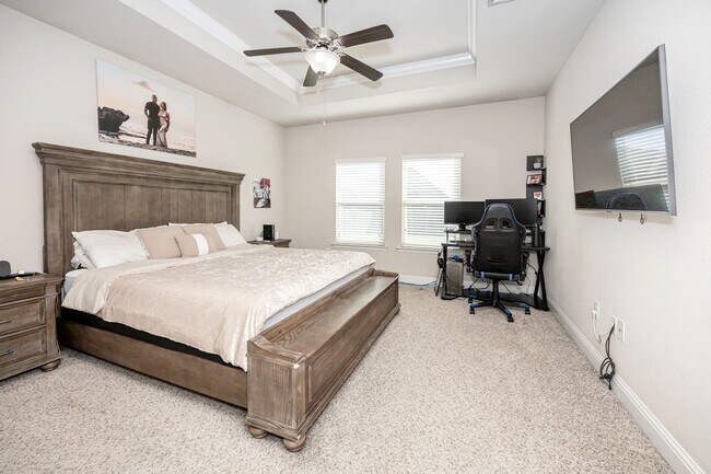 Building Photo - Beautiful 4 Bedroom 3 Bath Home!
