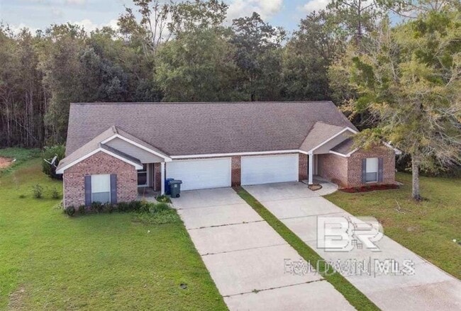 Building Photo - 3823 Chesterfield Ln