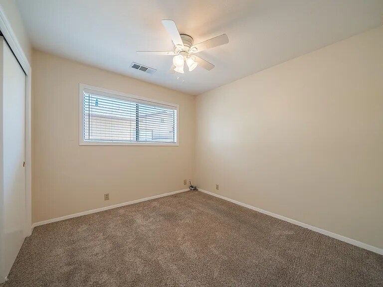 Building Photo - 1201 Echo Rd