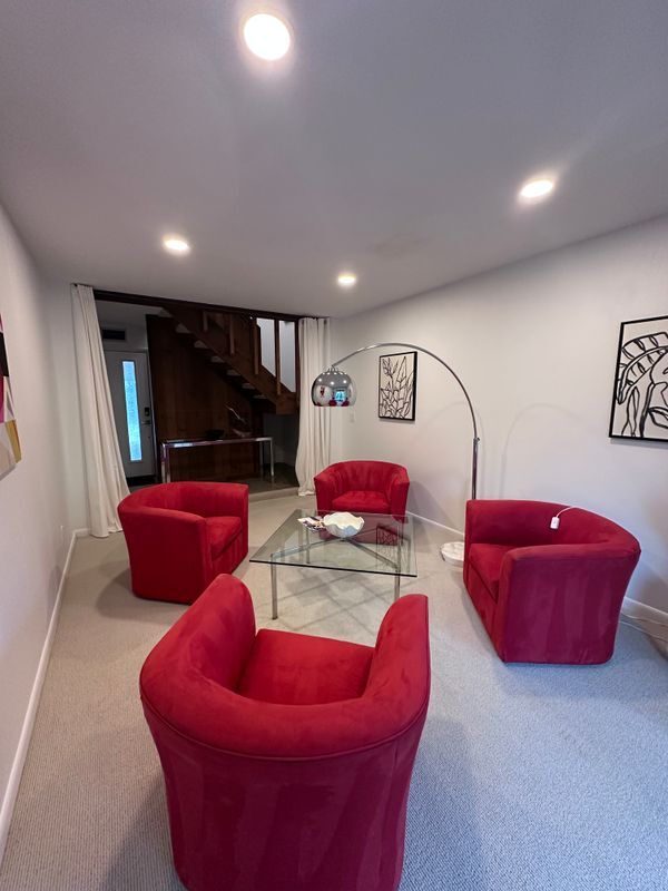 Building Photo - 100 Coral Way E