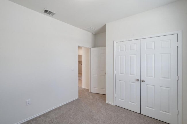 Building Photo - 7712 Peccary Dr
