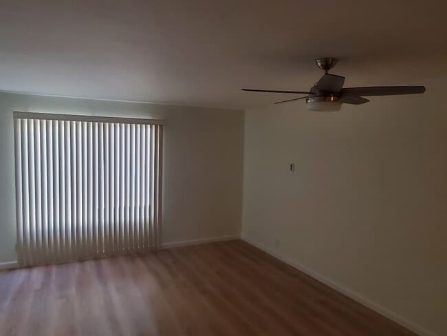 Building Photo - 1 Bedroom - 1 Bathroom in beautiful Park M...