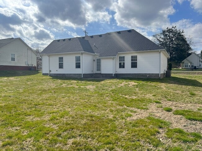 Building Photo - 7008 Riverwalk Blvd