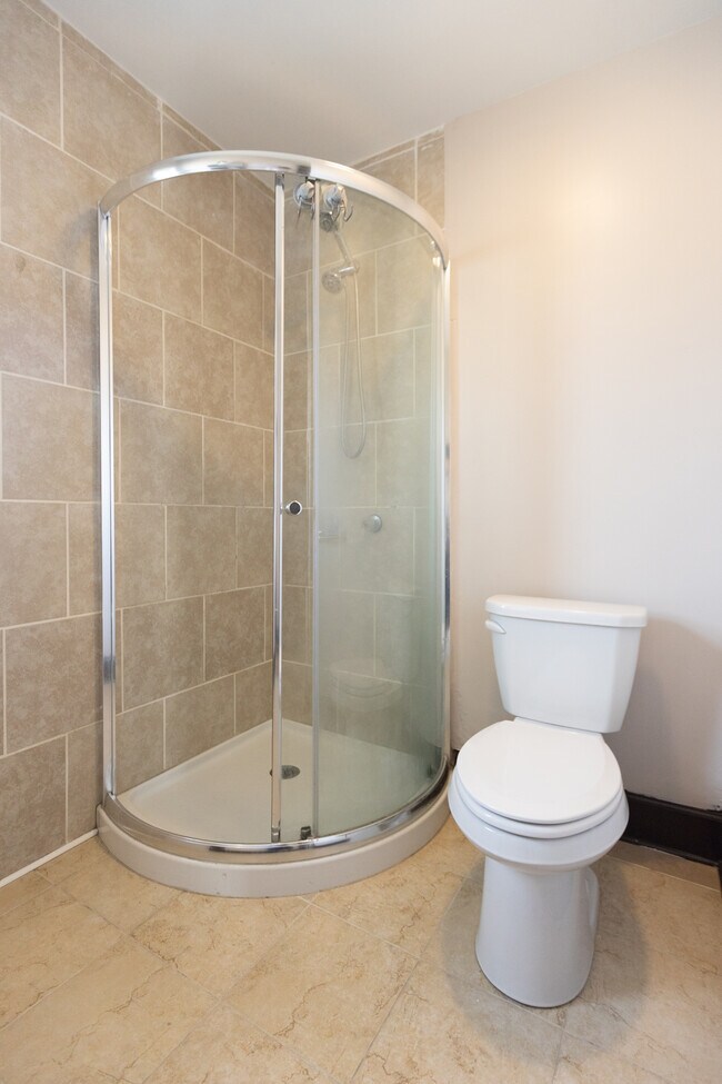 Building Photo - 1001 4th Ave