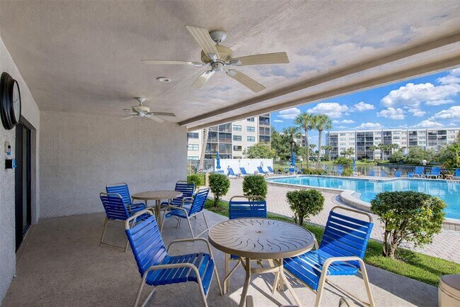 Building Photo - 1316 Pasadena Ave S