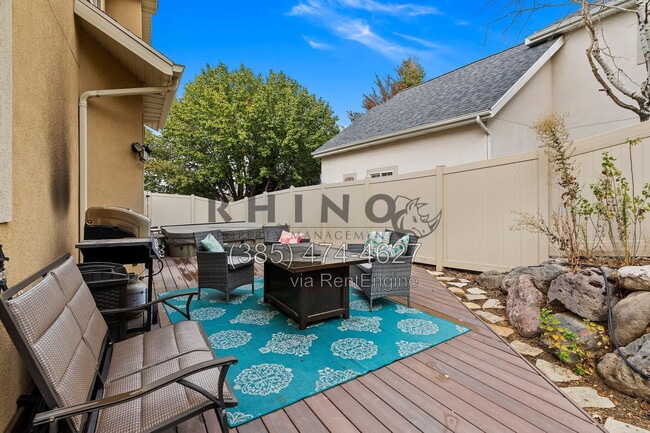Building Photo - 13697 S Tom Shoemaker Cir