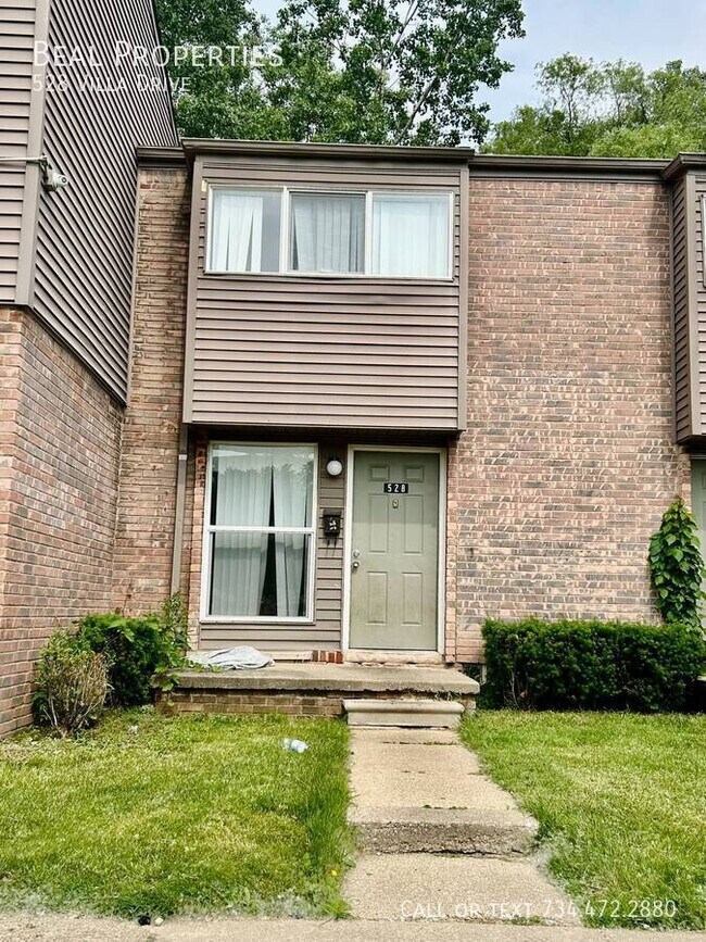 Primary Photo - 528 Villa Dr