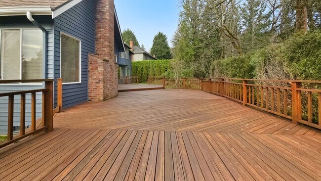 Building Photo - Spacious, Comfortable House in Forest Ridge Estates of Bellevue