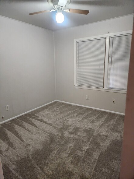 Building Photo - 2929 robinson blvd