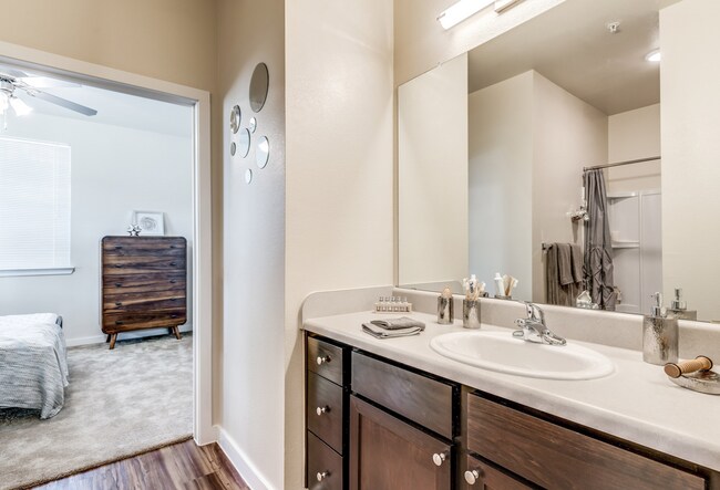 Building Photo - 1406 Columbus-203.82