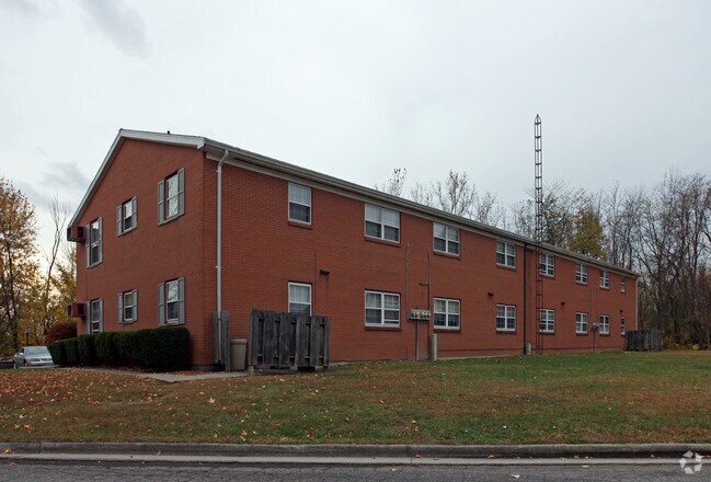 Building Photo - 325 N Concord Dr