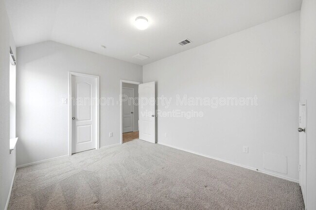 Building Photo - 5309 Camerford Ct