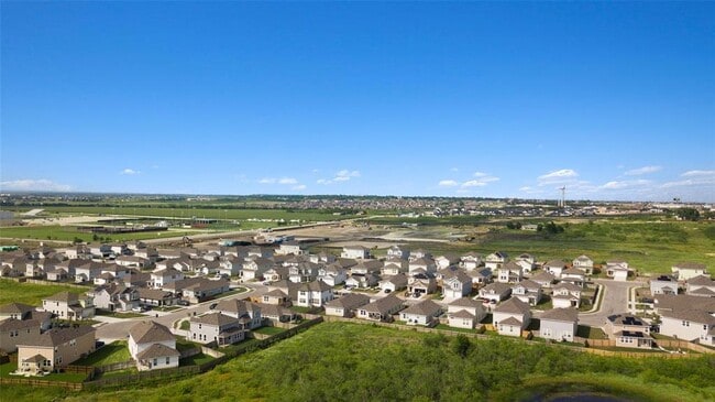 Building Photo - 208 Blue Agate Ct