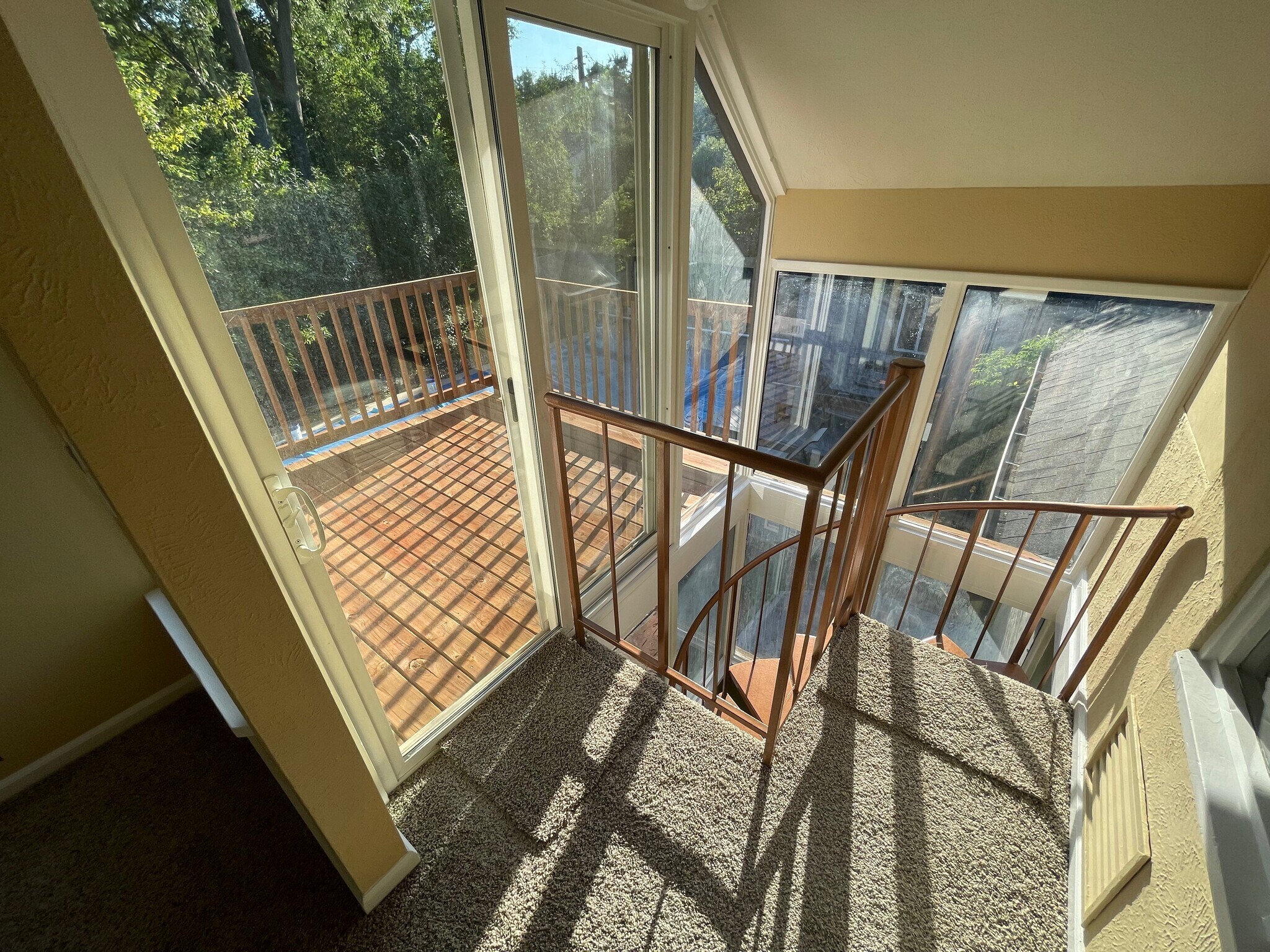 Building Photo - 1991 Glen Garry Dr