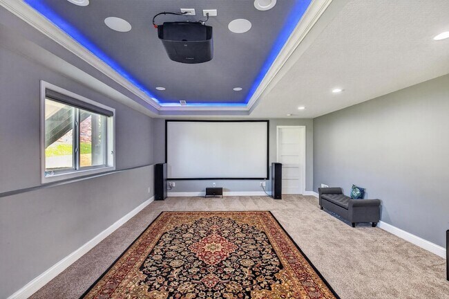 Building Photo - 15275 Plumstone Dr