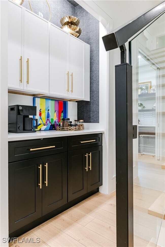 Building Photo - 681 Katemore Ln