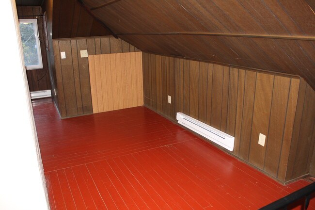 Building Photo - 24 Walther St