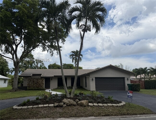Building Photo - 10431 NW 1st Ct