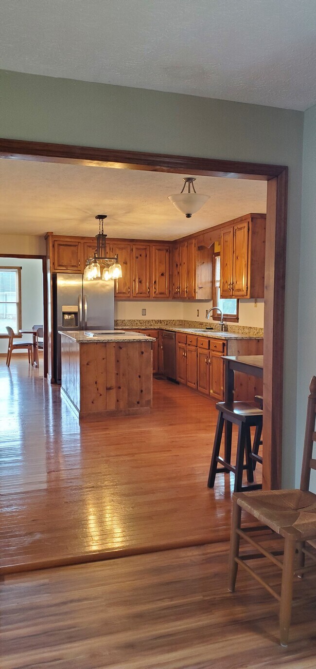 Building Photo - 119 Stoney Brook Ln