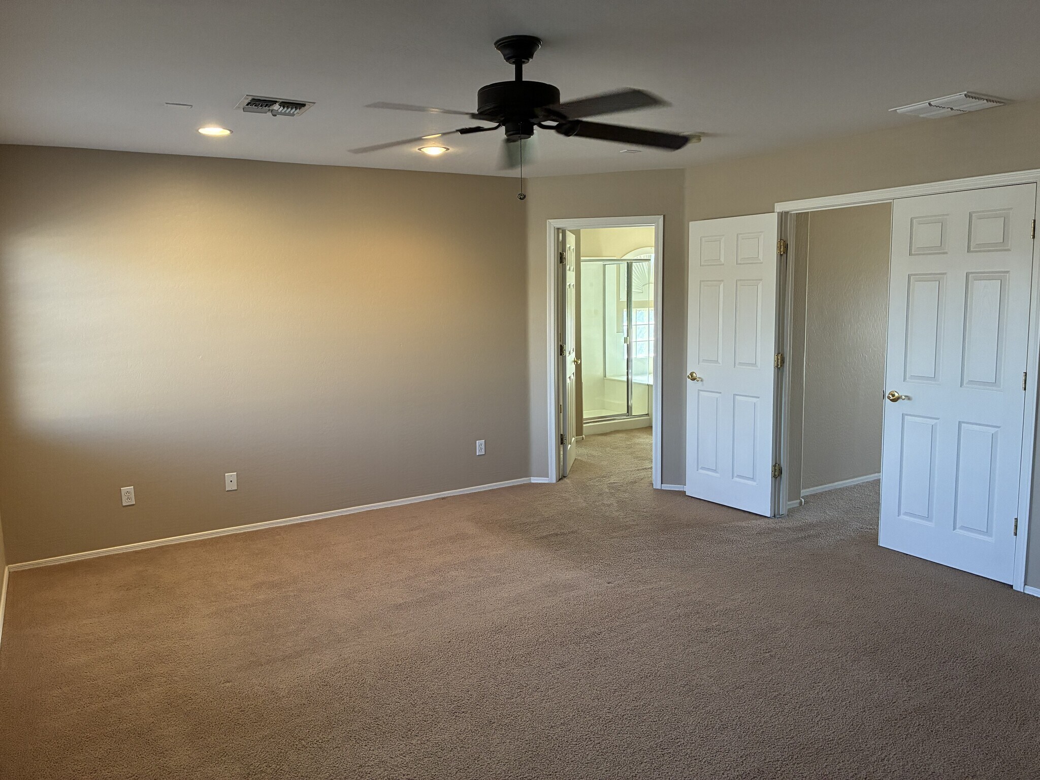 Building Photo - 7146 W Paso Trl