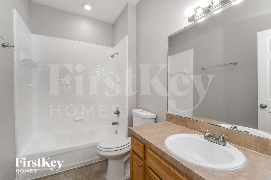 Building Photo - 12105 Spindlewood Ct
