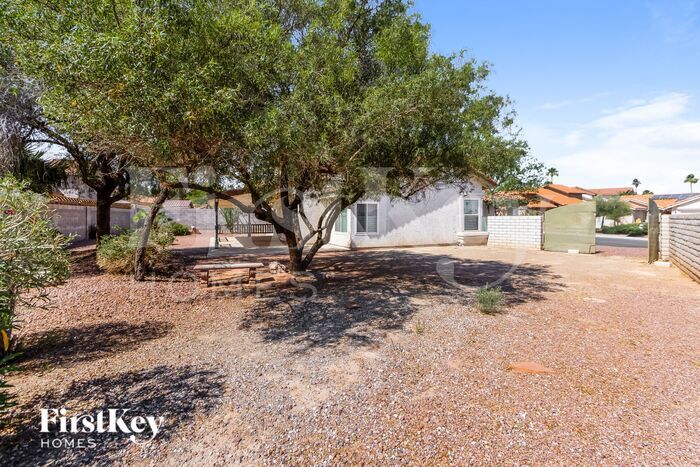 Building Photo - 344 Templeton Dr