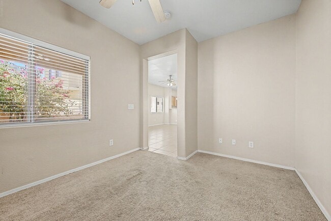 Building Photo - Beautiful Single-Level 3 Bedroom, 2 Bathroom Home in Maricopa