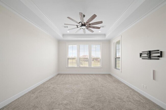 Building Photo - 8519 Lofty Pnes