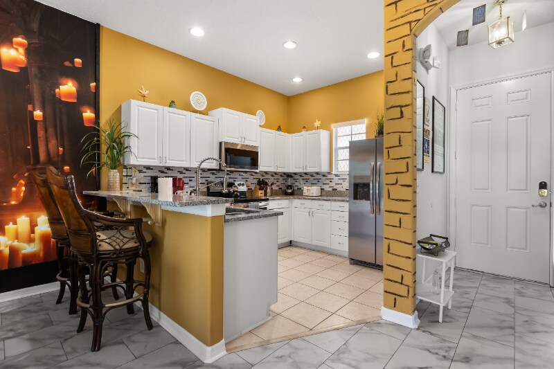 Building Photo - 414 Brunello Dr