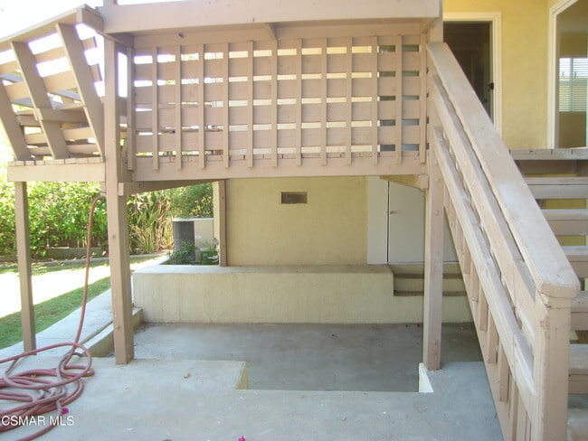 Building Photo - 662 Benson Way