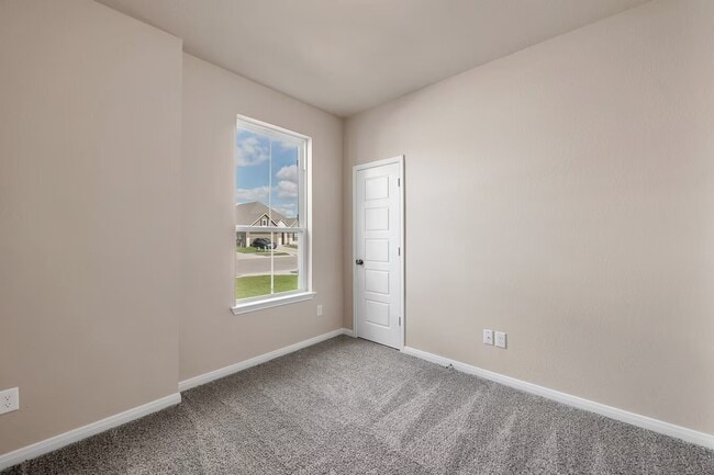 Building Photo - 10104 Bethlehem Ct