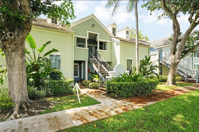 Building Photo - 1050 Crystal Way