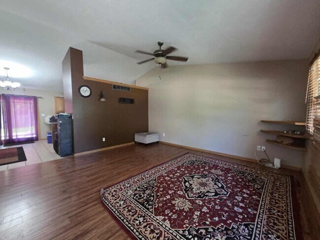 Building Photo - Gorgeous home for Rent!