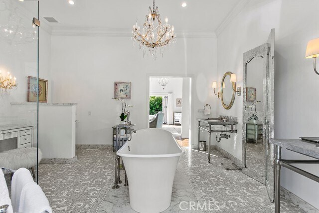 Building Photo - 1010 Emerald Bay