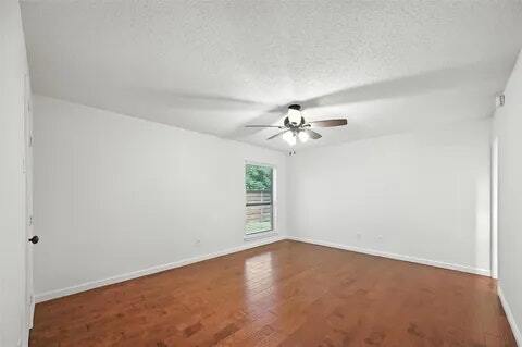 Building Photo - 2733 E Wentwood Dr