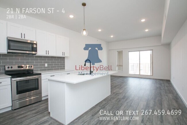 Building Photo - 21 Farson St