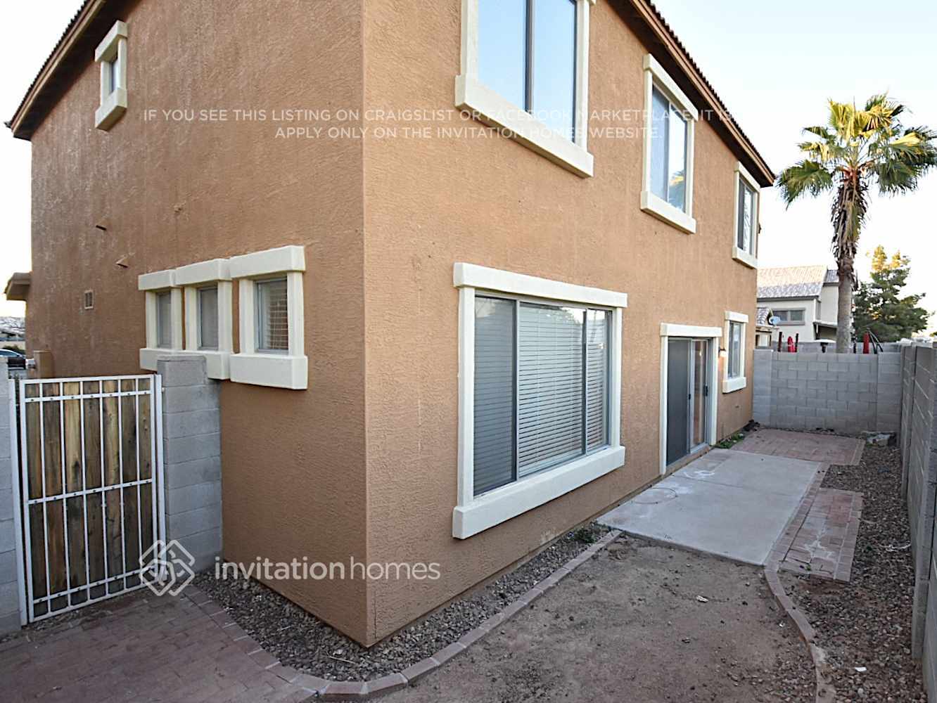 Building Photo - 125 N 22nd Pl