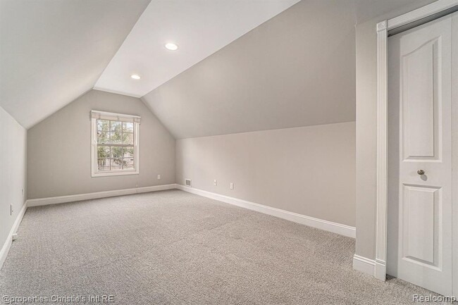 Building Photo - 1630 Normandy Rd