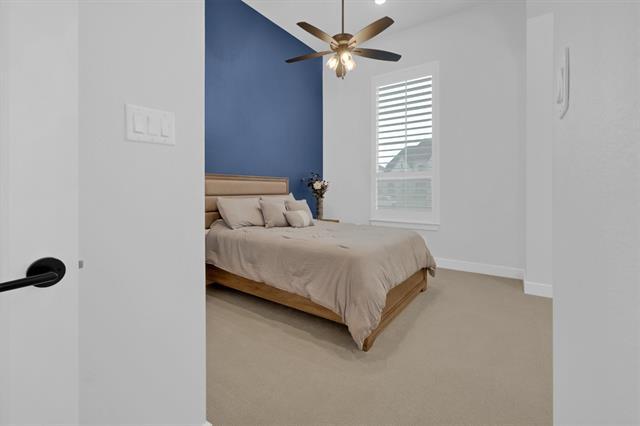 Building Photo - 2208 Miranda Ln