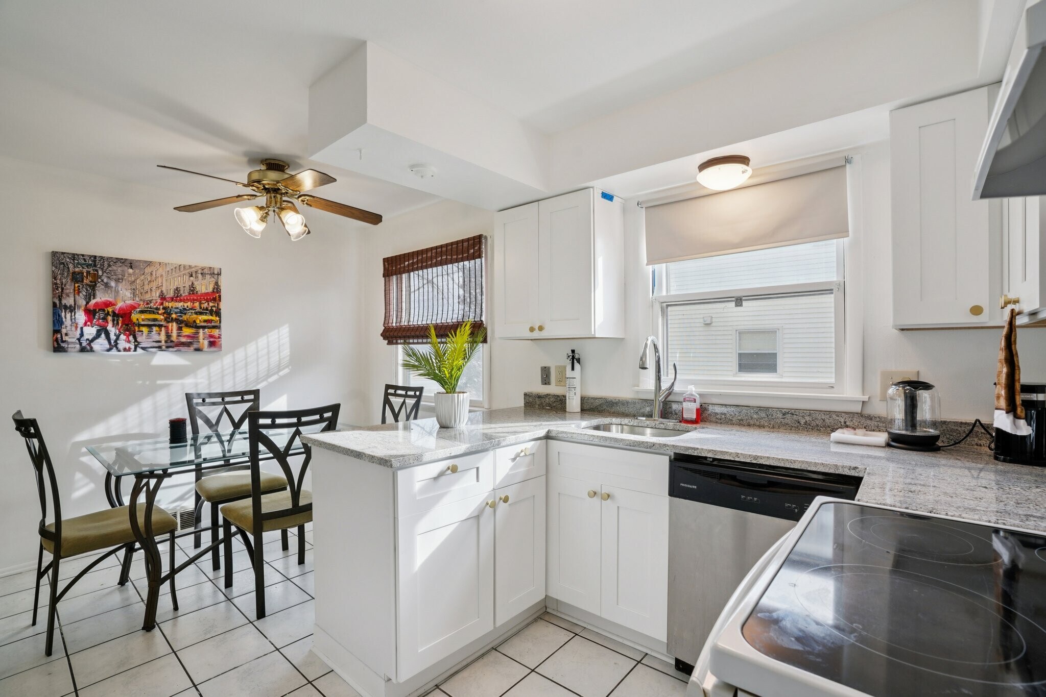 Building Photo - 10783 W Appleton Ave