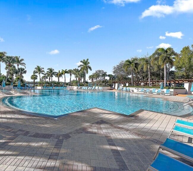 Building Photo - 111 Evergrene Pkwy