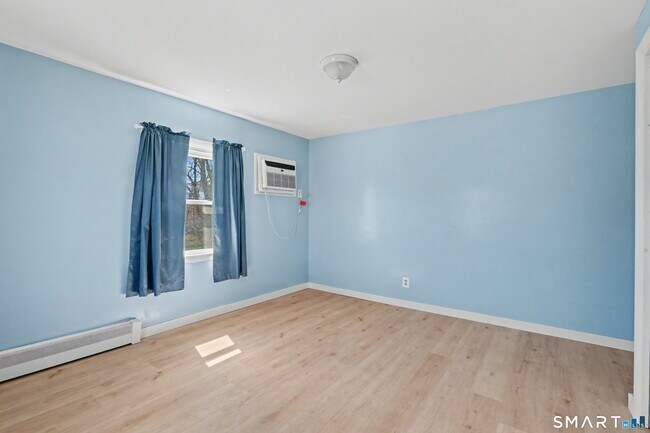 Building Photo - 41 Sunnybrook Bend