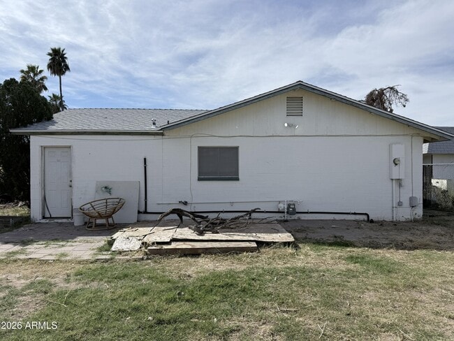 Building Photo - 14015 N 61st Ave