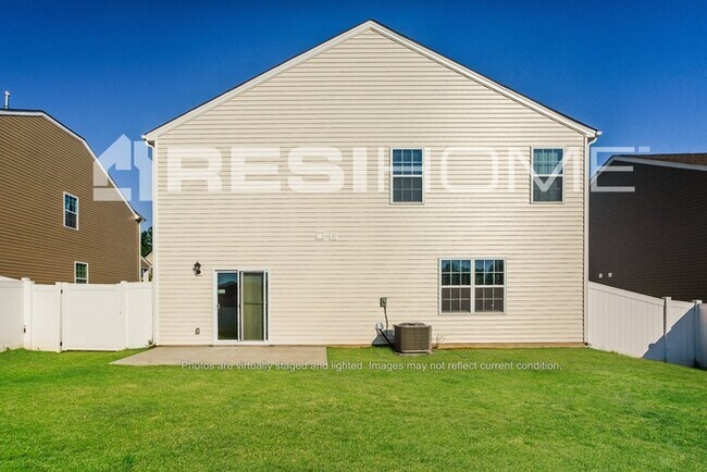 Building Photo - 9930 Brawley Ln