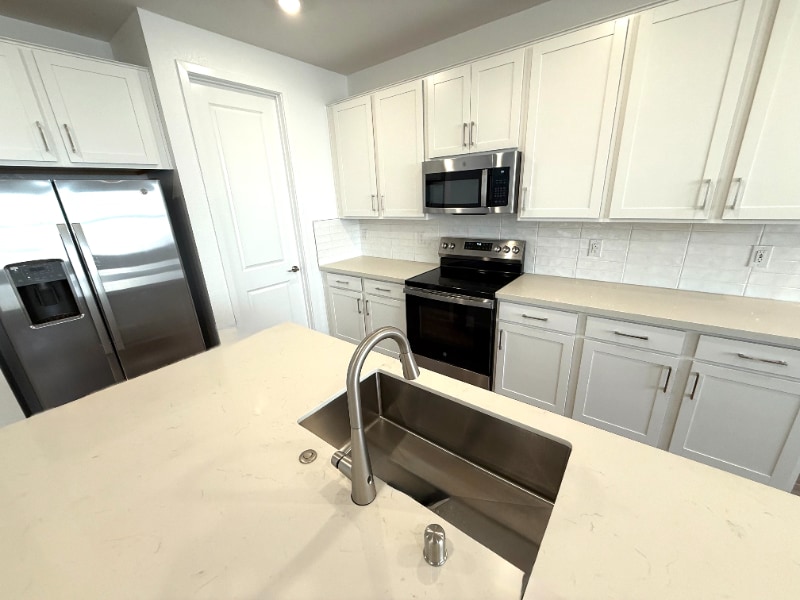 Building Photo - 1435 Song Lark Ln