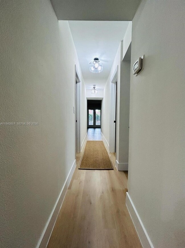 Building Photo - 6330 SW 34th St