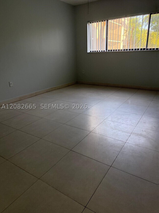 Building Photo - 8650 SW 133rd Avenue Rd