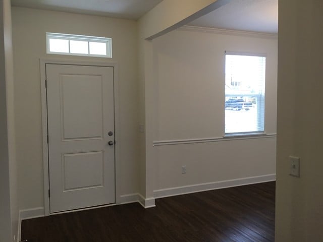 Building Photo - 3080 Creek Village Ln