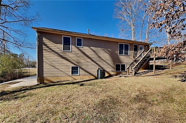 Building Photo - 43 Apple Jack Dr