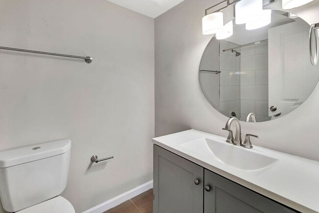 Building Photo - 4302 Batavia Meadows Dr